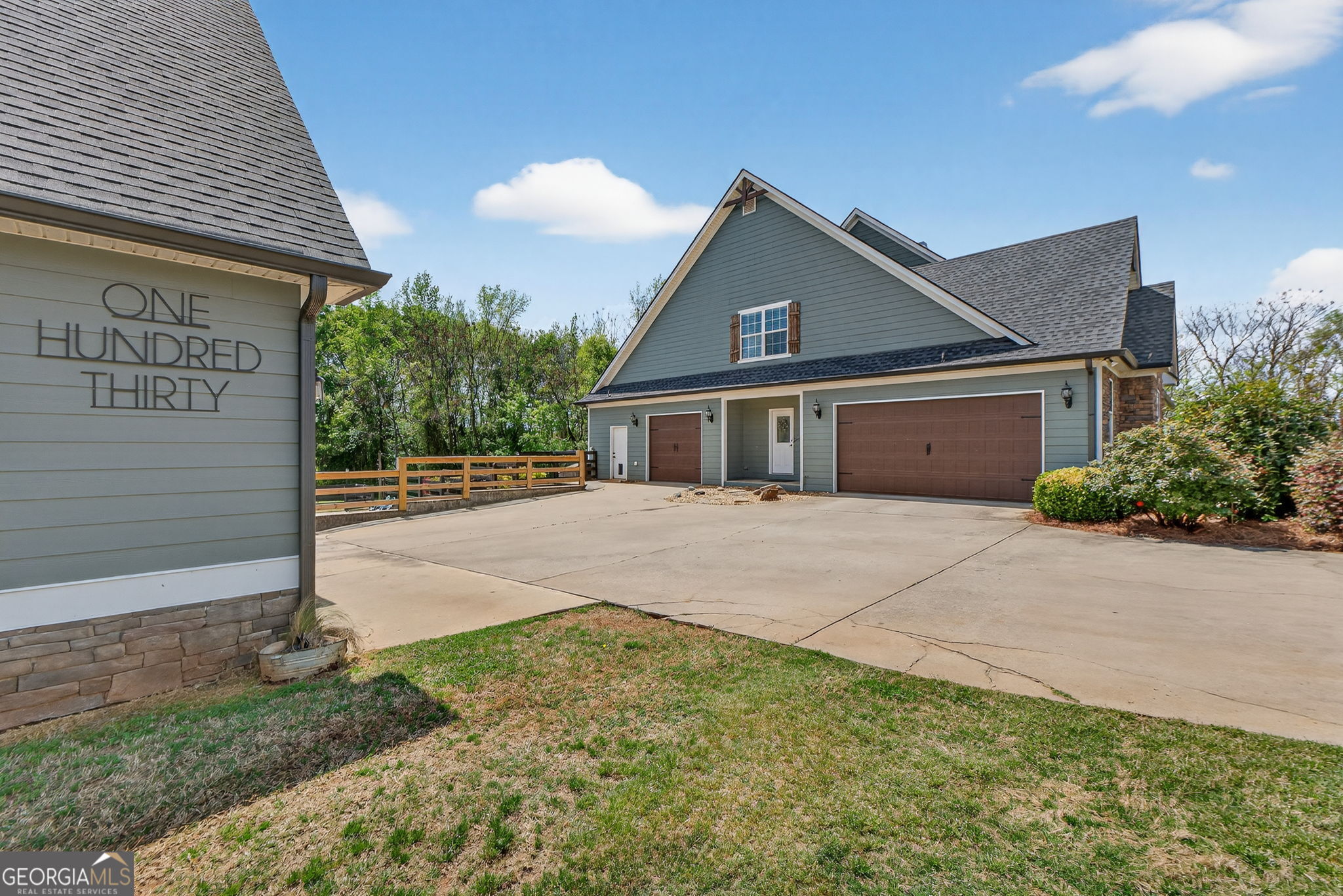 130 Derby Drive Forsyth, GA 31029 - Photo 84 of 97 a front view of a house with garden