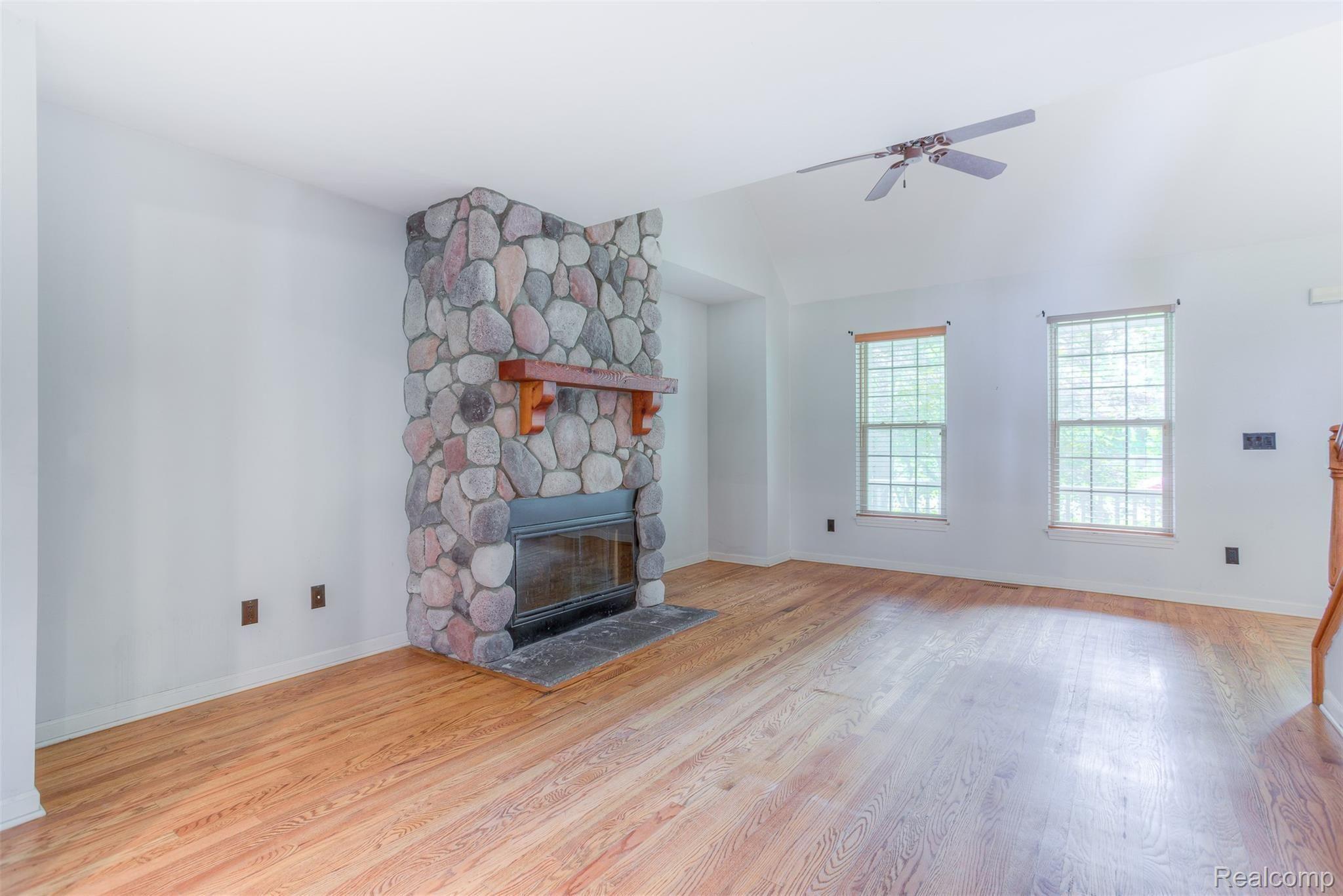 3930 Dunning Road Rochester, MI 48309 - Photo 18 of 49
