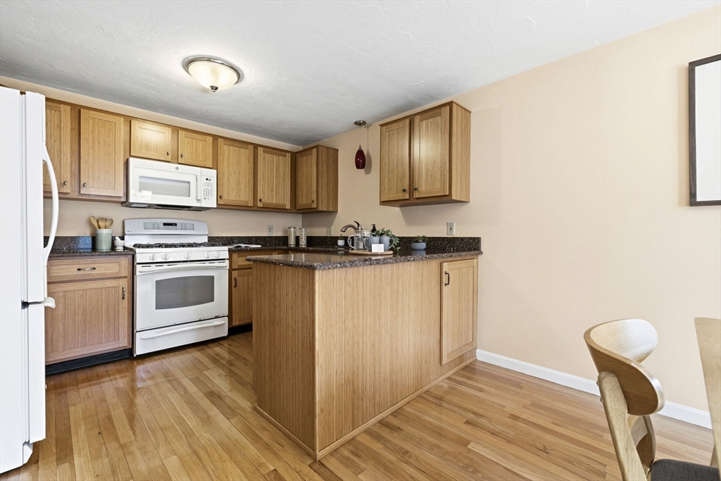 849 Boston Post Road East, Unit 3G Marlborough, MA 01752 - Photo 8 of 28