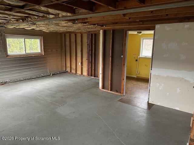 708 Delaware Street Mayfield, PA 18433 - Photo 11 of 48 IMG_8109