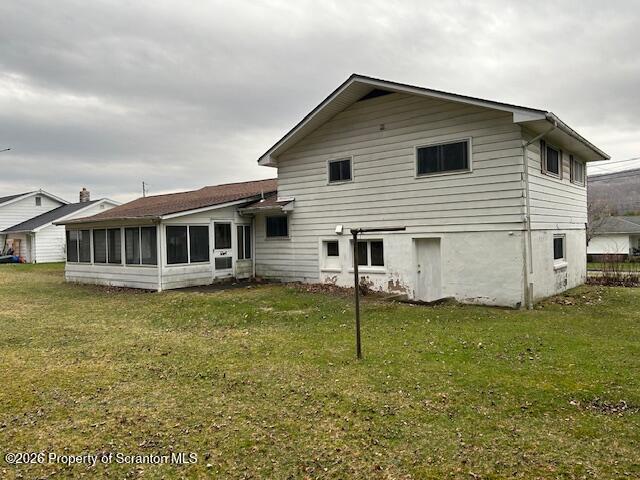 708 Delaware Street Mayfield, PA 18433 - Photo 2 of 48 IMG_8063