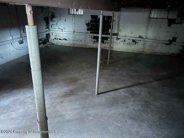 708 Delaware Street Mayfield, PA 18433 - Photo 7 of 48 IMG_8116