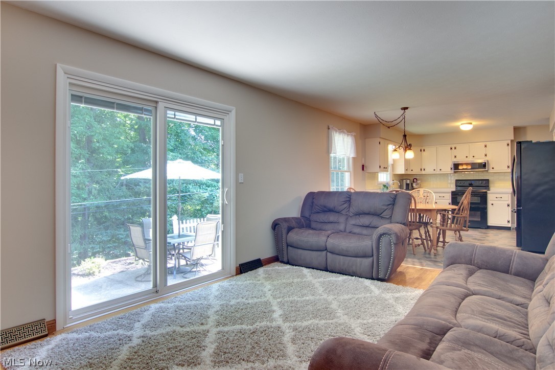 2255 Woodpark Road Fairlawn, OH 44333 - Photo 8 of 28