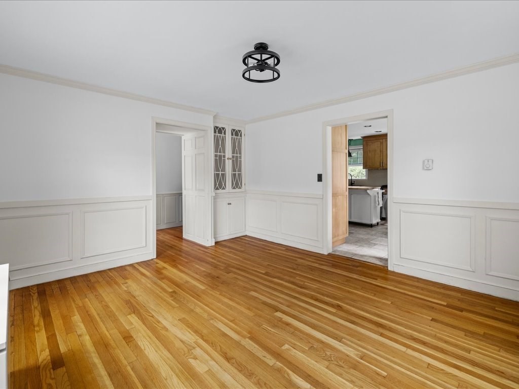 262 West River Road Uxbridge, MA 01569 - Photo 12 of 42 Gallery Image 12