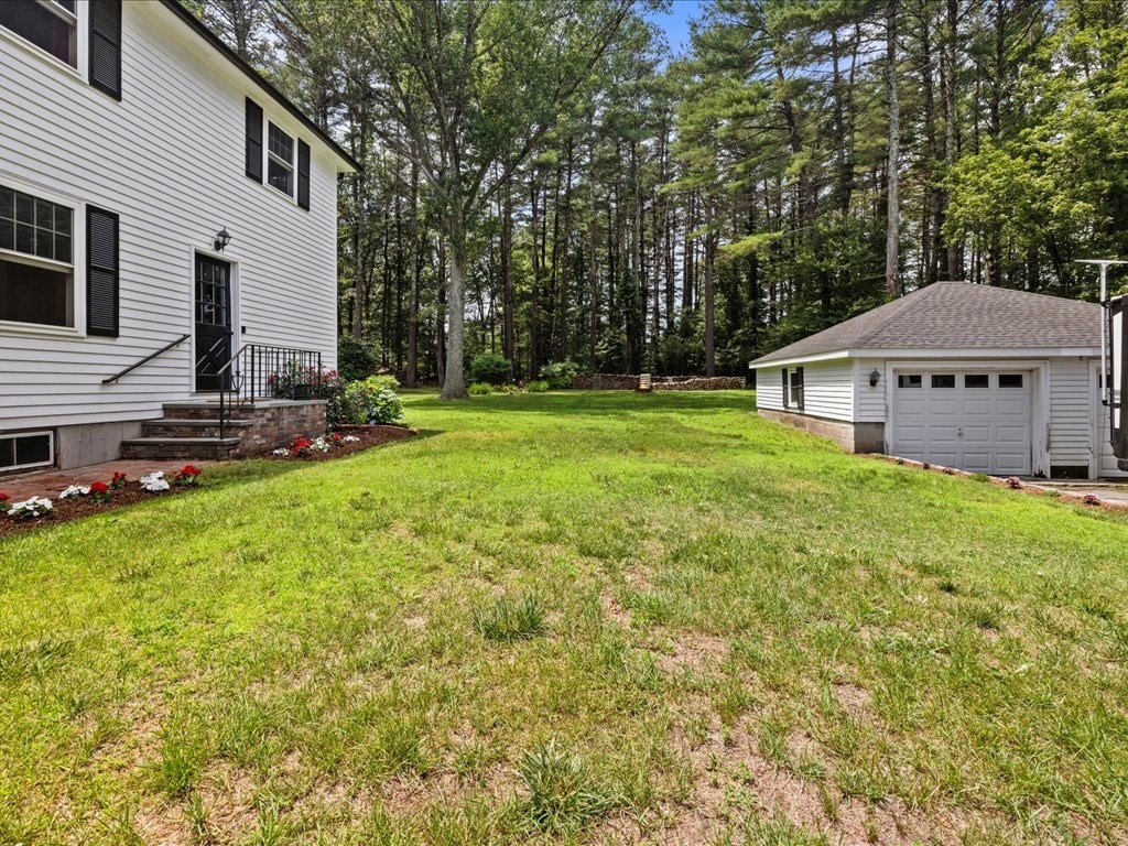 262 West River Road Uxbridge, MA 01569 - Photo 41 of 42 Gallery Image 41