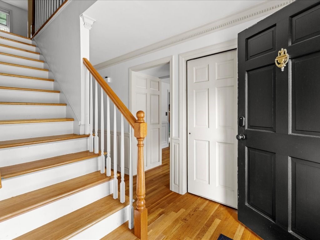 262 West River Road Uxbridge, MA 01569 - Photo 6 of 42 Gallery Image 6