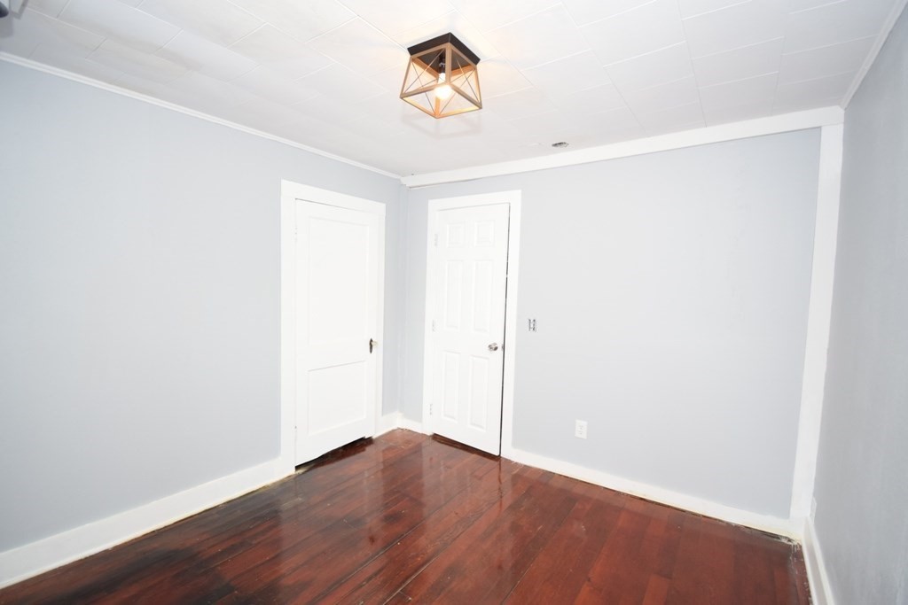 433 Putnam Hill Road Sutton, MA 01590 - Photo 14 of 30