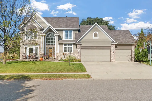 $670,000 | 9043 163rd Street West, Lakeville, MN 55044