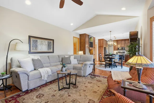 $670,000 | 9043 163rd Street West, Lakeville, MN 55044