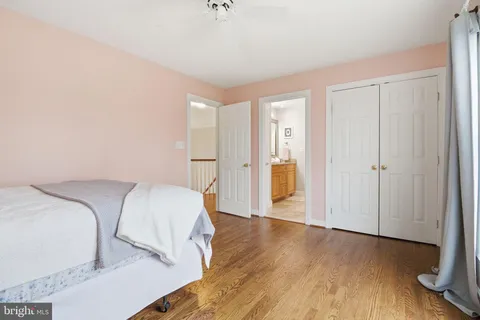 $1,890,000 | 1803 Brookstone Court, Vienna, VA 22182