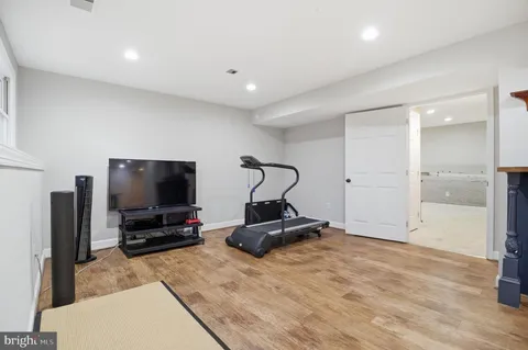 $1,890,000 | 1803 Brookstone Court, Vienna, VA 22182