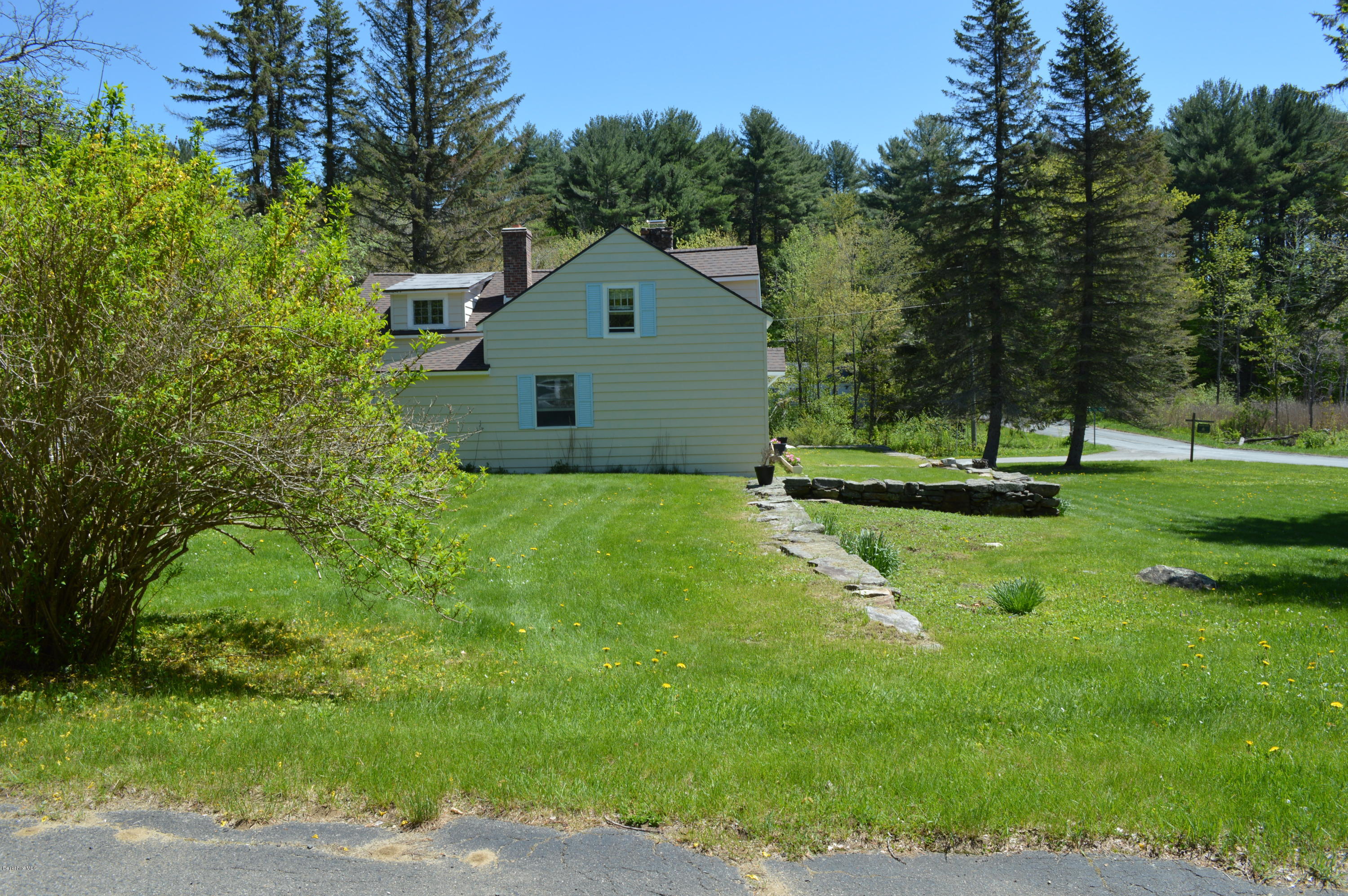 160 Ymca Road Becket, MA 01223 - Photo 6 of 32 YMCA - SO COVE BECKET 009