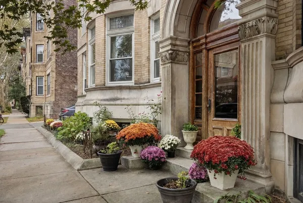 $2,099,000 | 7 Parkman Street, Unit 1, Brookline, MA 02446