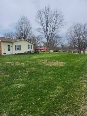 $210,000 | 307 East Sunset Drive, South Whitley, IN 46787