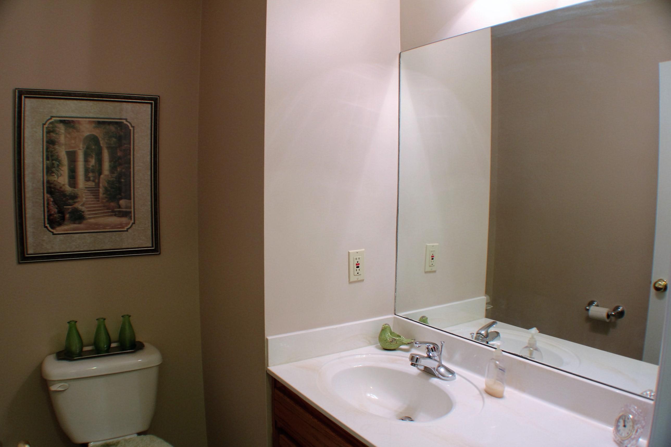 6422 Levi Road Hixson, TN 37343 - Photo 14 of 29 Bath - Half