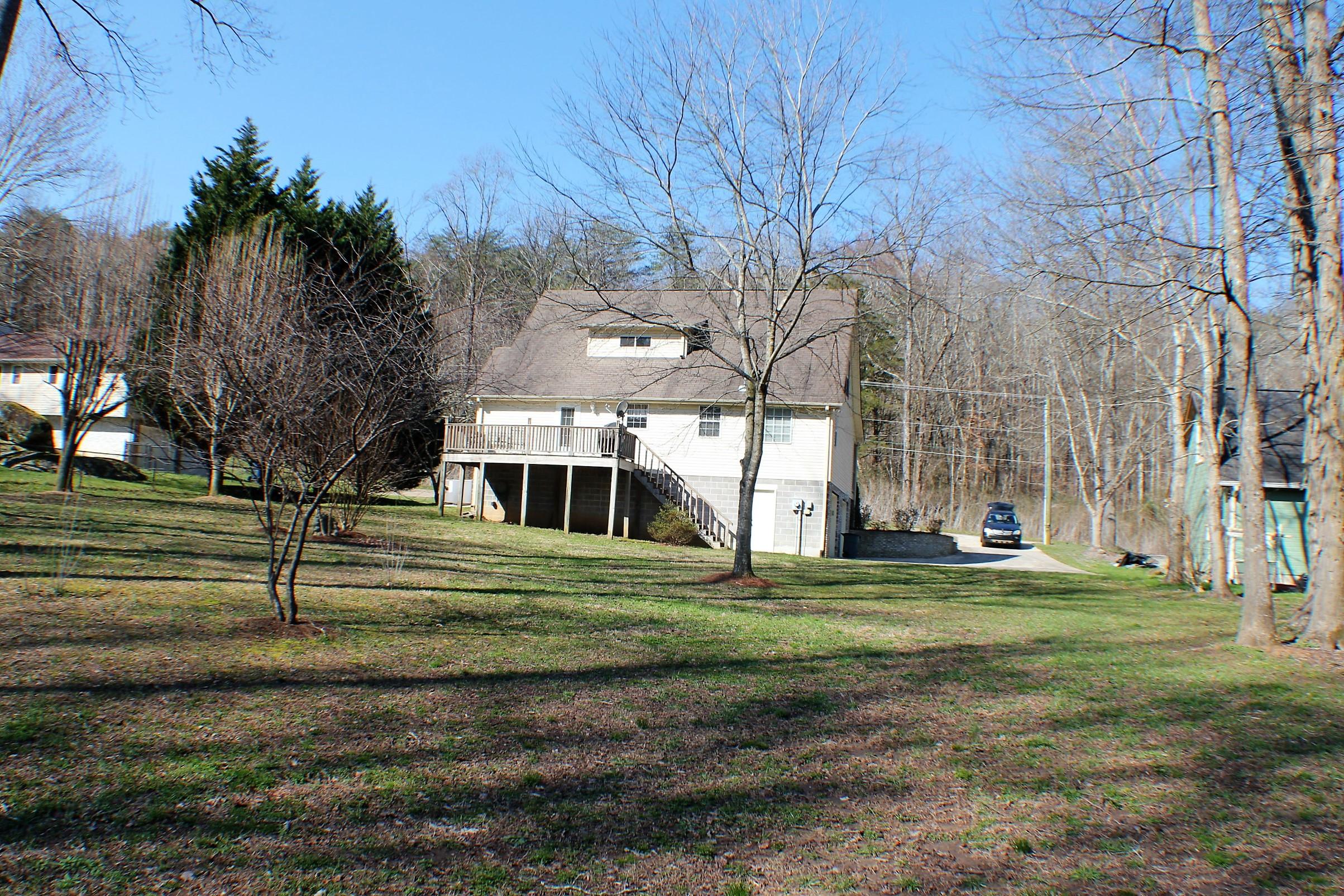 6422 Levi Road Hixson, TN 37343 - Photo 24 of 29 Back of home