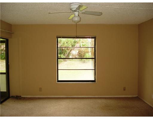 23466 Southwest 57th Avenue, Unit 5050 Boca Raton, FL 33428 - Photo 9 of 16 Master Bedroom