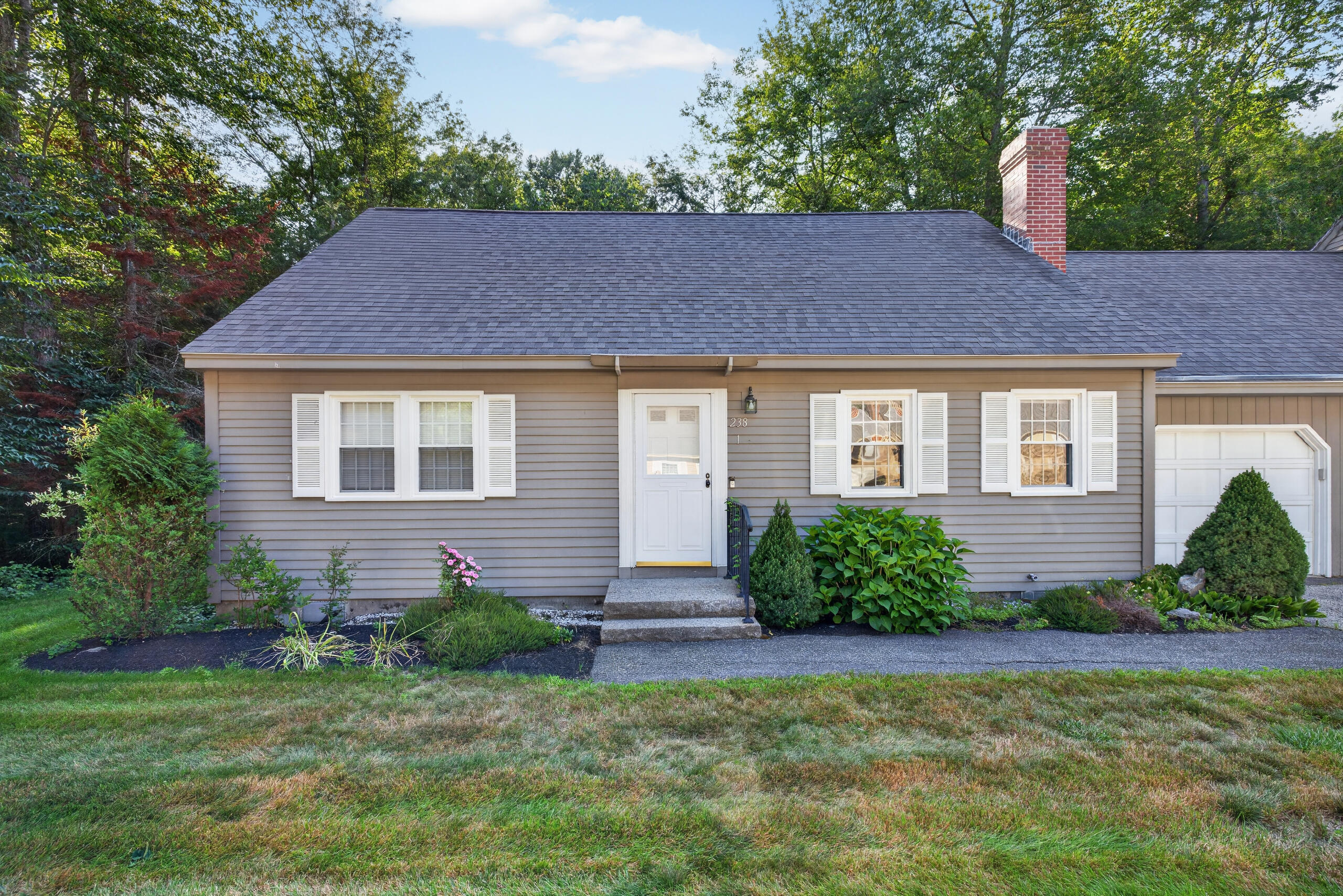 238 Flintlock Village Road, Unit 1 Wells, ME 04090 - Photo 2 of 55 3G0A9656