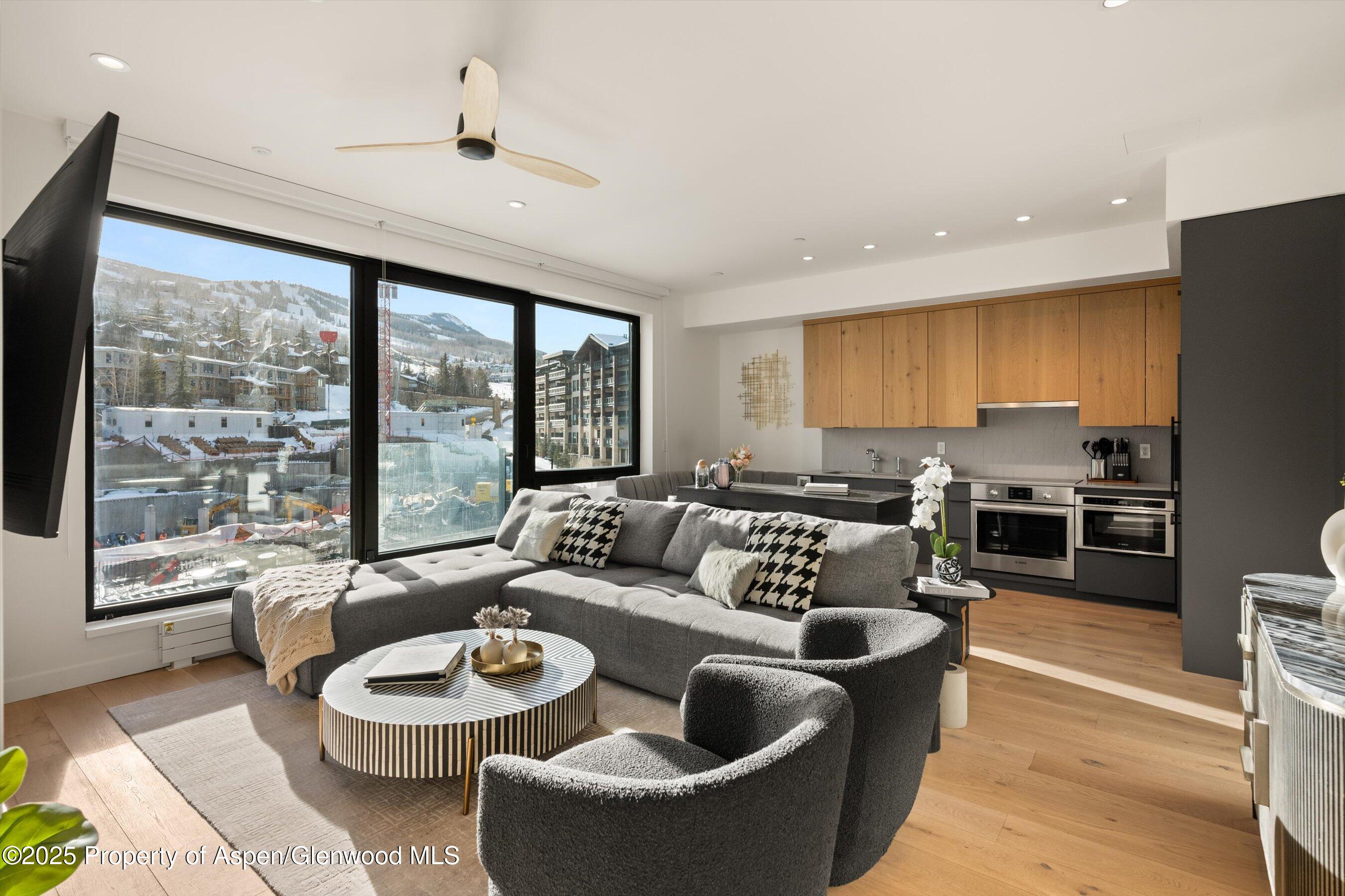 119 Wood Road, Unit 305 Snowmass Village, CO 81615 - Photo 4 of 28 02-119WoodRd#305_24121902