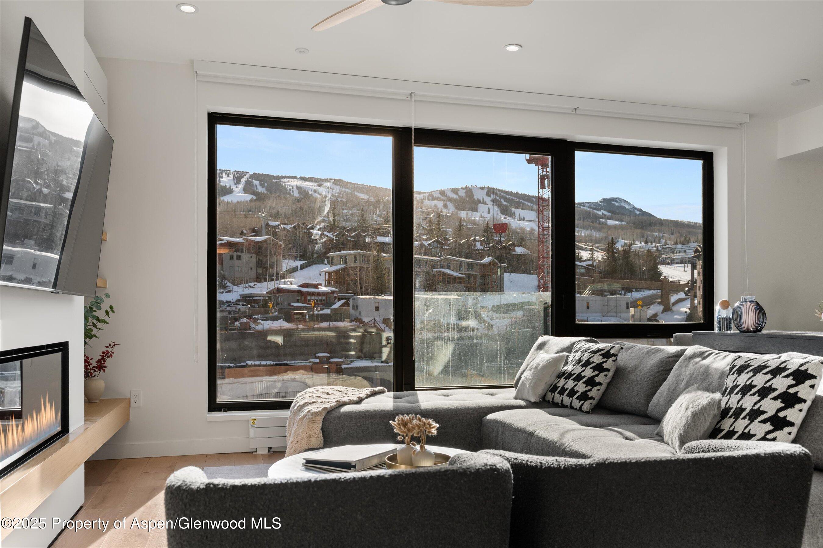 119 Wood Road, Unit 305 Snowmass Village, CO 81615 - Photo 8 of 28 05-119WoodRd#305_24121905