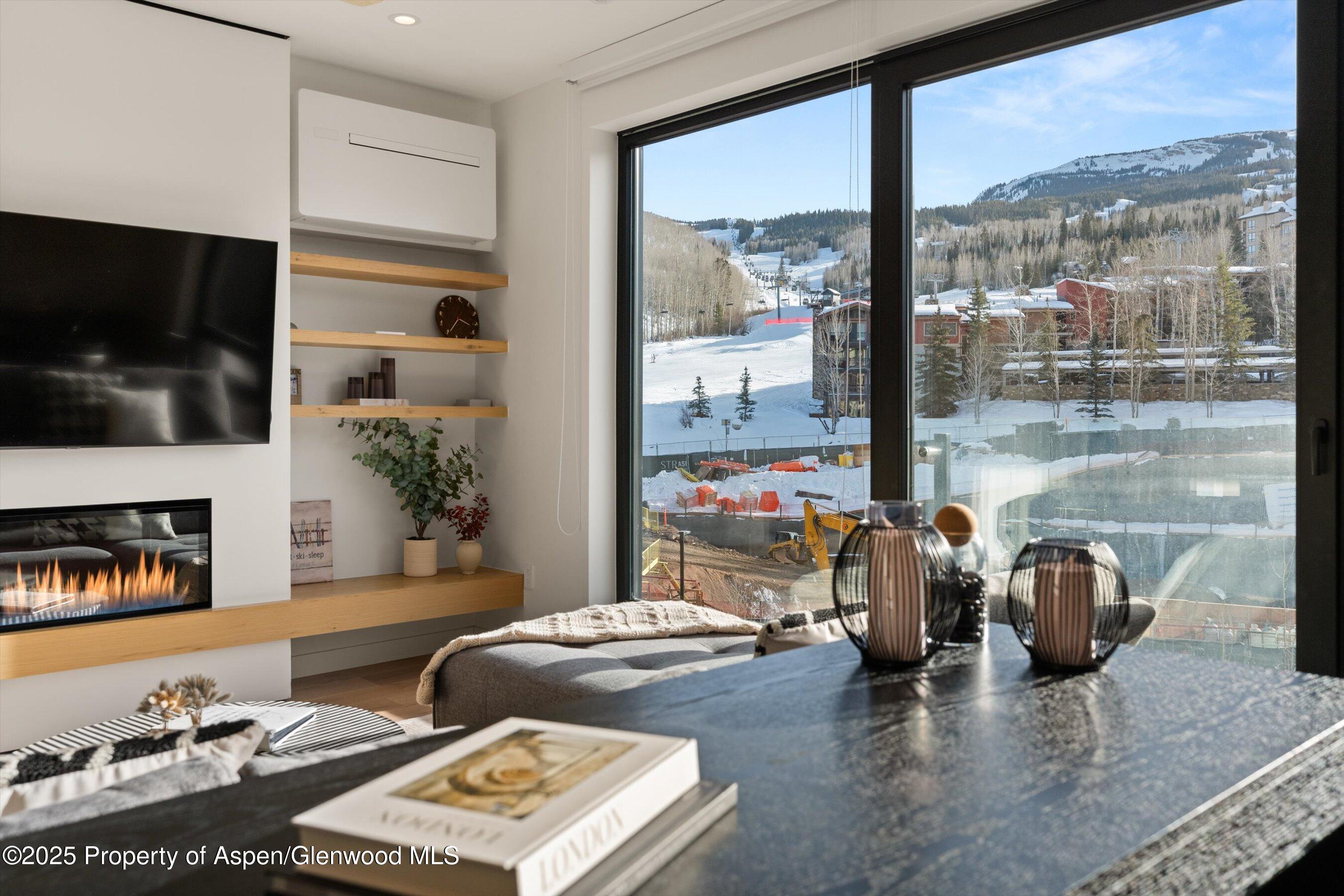 119 Wood Road, Unit 305 Snowmass Village, CO 81615 - Photo 10 of 28 10-119WoodRd#305_24121910