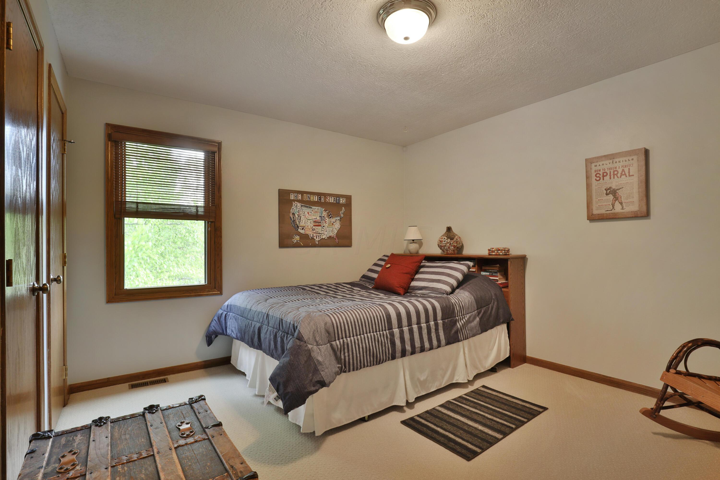 930 Riva Ridge Boulevard Columbus, OH 43230 - Photo 32 of 52 a930-RivaRidge-26