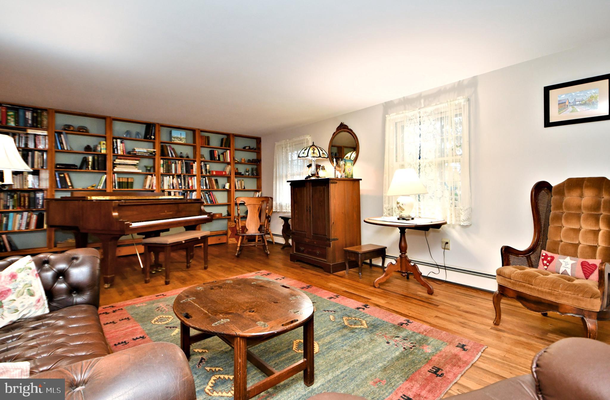 36 Ferry Road Doylestown, PA 18901 - Photo 6 of 59