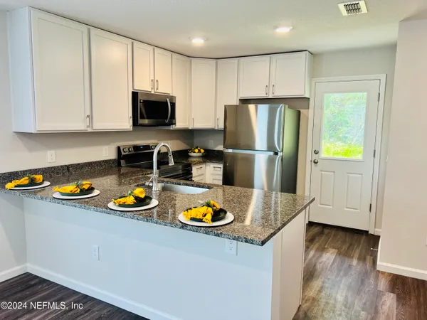 $2,150 | 535 South Woodlawn Street, St. Augustine, FL 32084