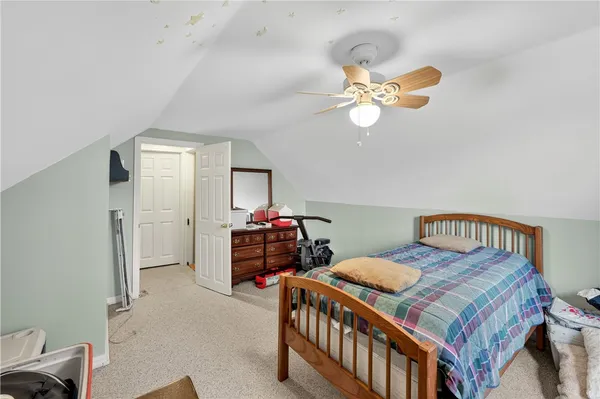 $439,900 | 77 Chestnut Hill Road, Glocester, RI 02814