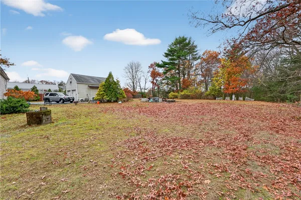 $439,900 | 77 Chestnut Hill Road, Glocester, RI 02814