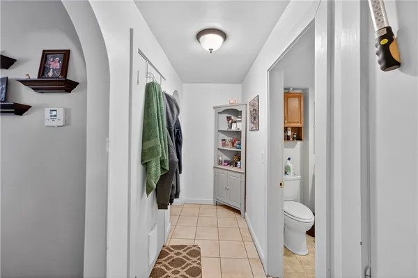 $439,900 | 77 Chestnut Hill Road, Glocester, RI 02814