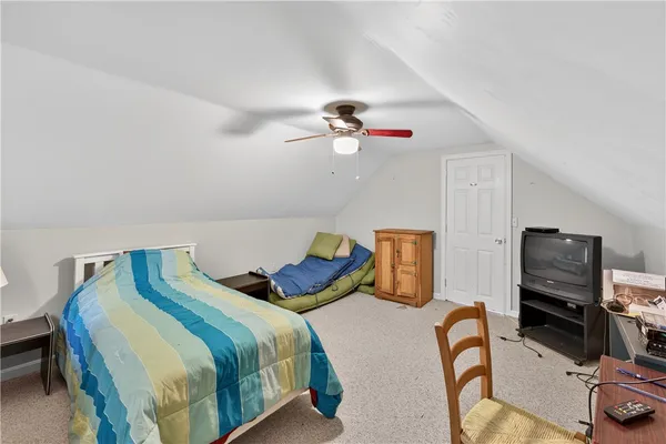 $439,900 | 77 Chestnut Hill Road, Glocester, RI 02814