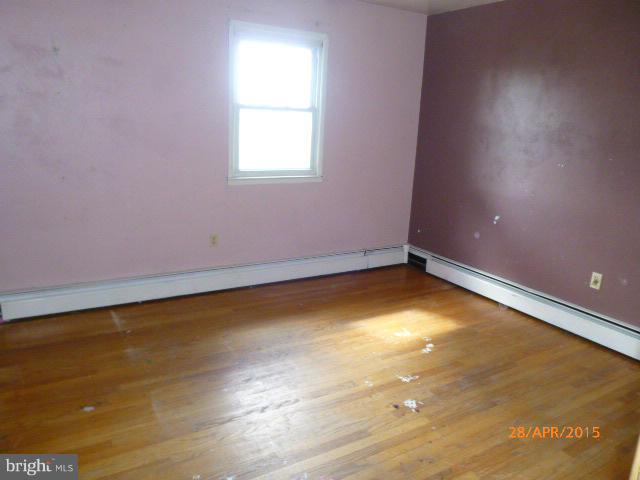 24210 Laytonsville Road Laytonsville, MD 20882 - Photo 12 of 18 Bedroom