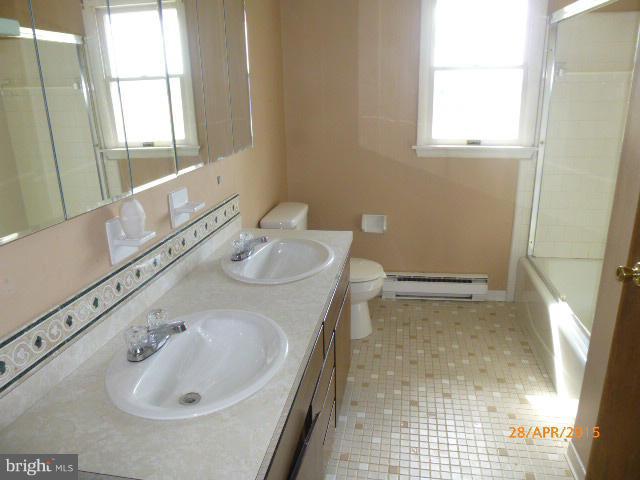 24210 Laytonsville Road Laytonsville, MD 20882 - Photo 14 of 18 Bath