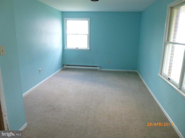 24210 Laytonsville Road Laytonsville, MD 20882 - Photo 15 of 18 Bedroom