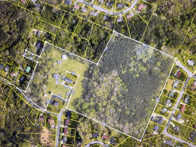 3637 Garner Road Chattanooga, TN 37406 - Photo 2 of 27 Ariel View