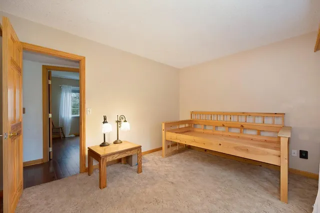 a view of a livingroom with an empty space