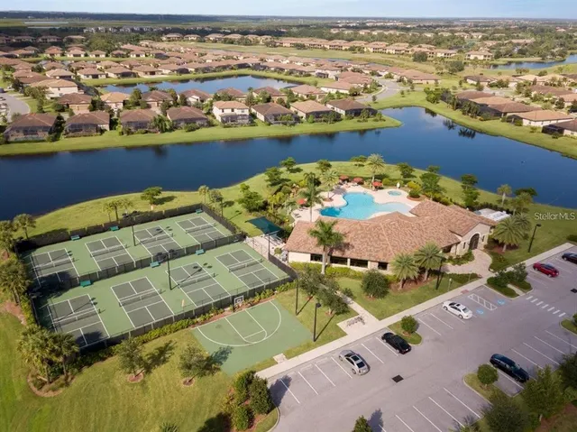 $4,500 | 7155 Marsh View Terrace, Bradenton, FL 34212