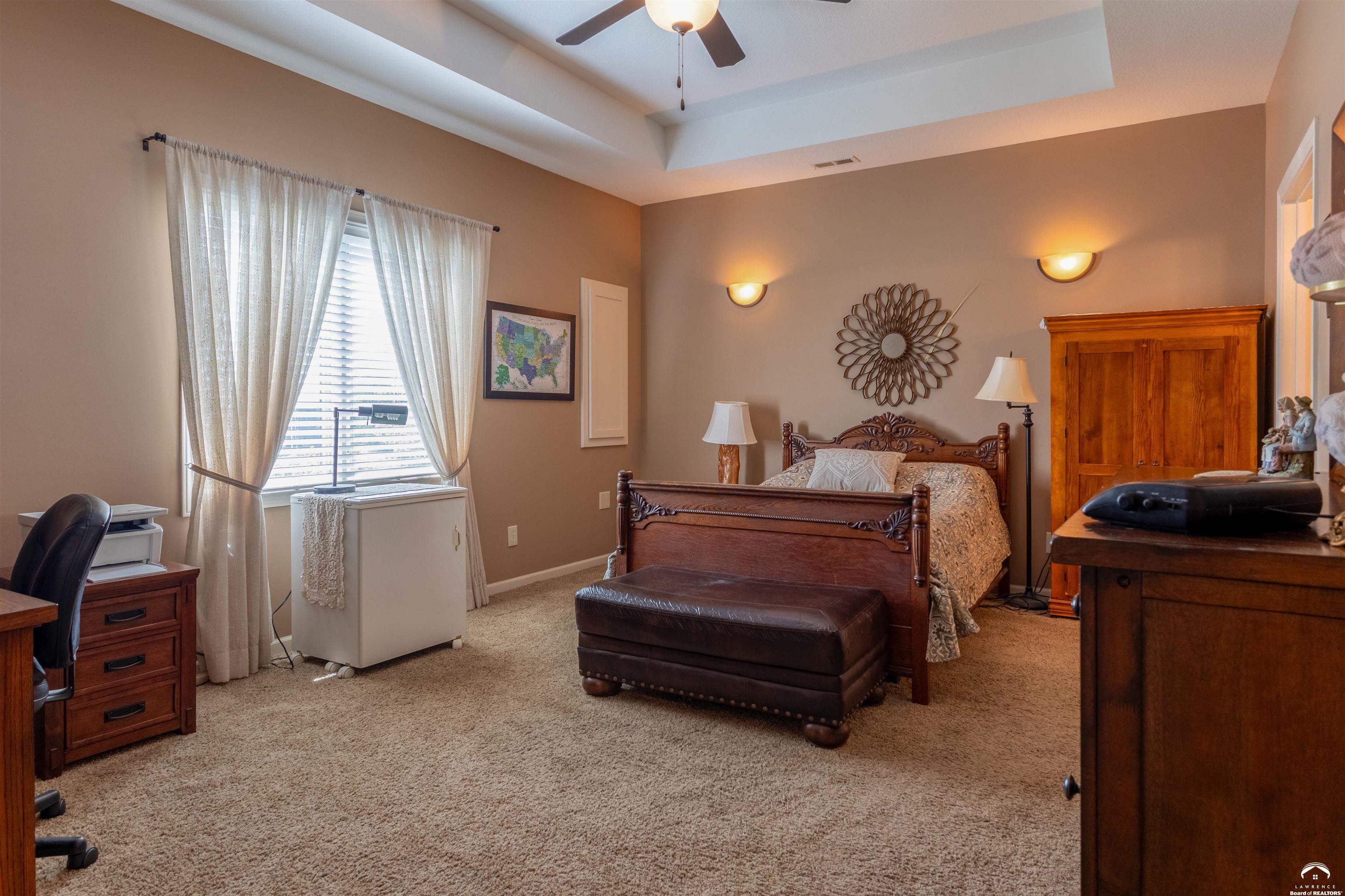 716 Coving Court Lawrence, KS 66049 - Photo 14 of 22