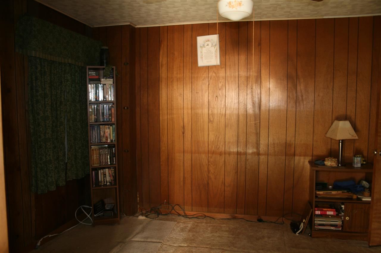 44 Kentucky Hollow Road Bedford, IN 47421 - Photo 14 of 22 Gallery Image 14