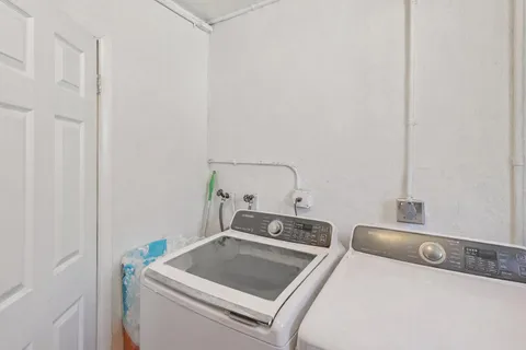 $495,000 | 4688 Northwest 1st Street, Plantation, FL 33317