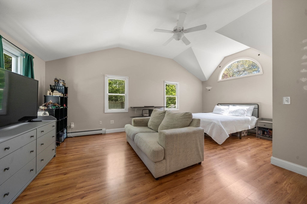302 Ames Way Barnstable, MA 02632 - Photo 16 of 37