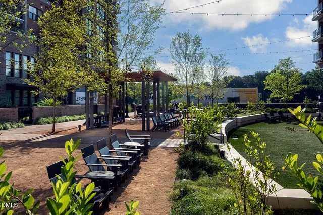 $575,000 | 2736 Kempthorne Road, Cary, NC 27519