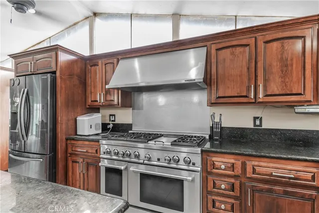 $869,900 | 10930 Groveland Avenue, Whittier, CA 90603