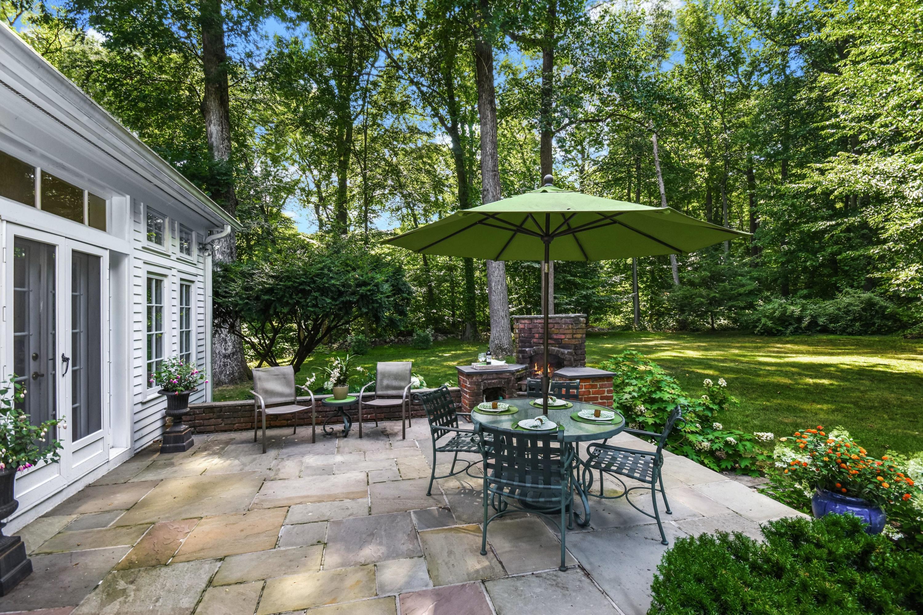 519 Brookside Road New Canaan, CT 06840 - Photo 20 of 29 170313016-20