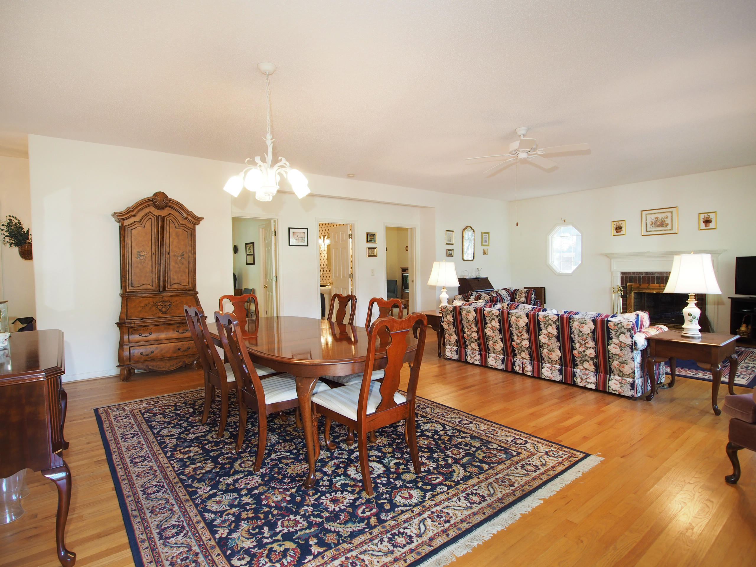 15 Ridgewood Road Pinehurst, NC 28374 - Photo 4 of 25 dining1