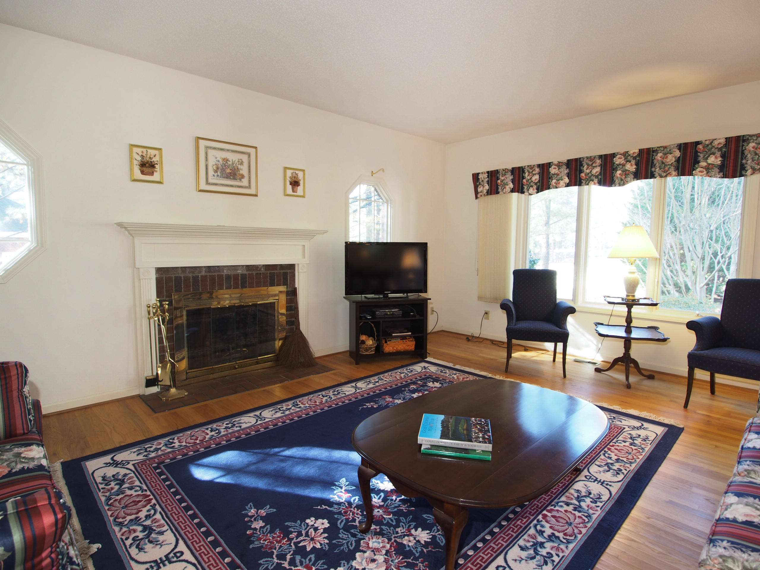 15 Ridgewood Road Pinehurst, NC 28374 - Photo 8 of 25 living3