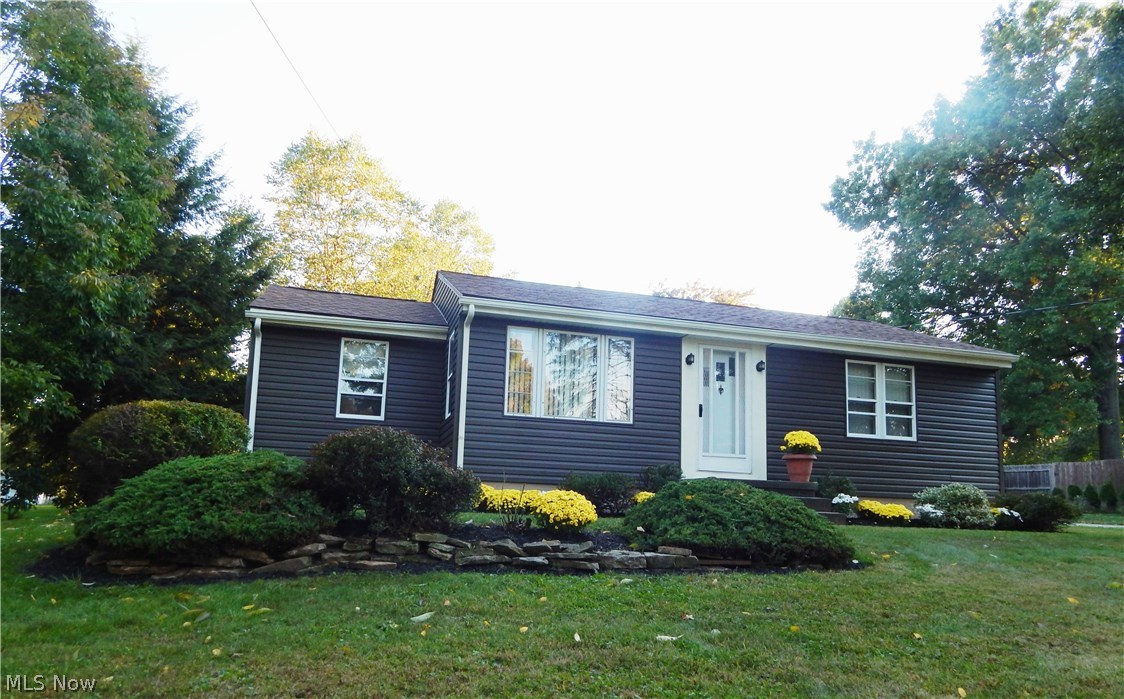3298 Oser Road Norton, OH 44203 - Photo 2 of 18 Gallery Image 2