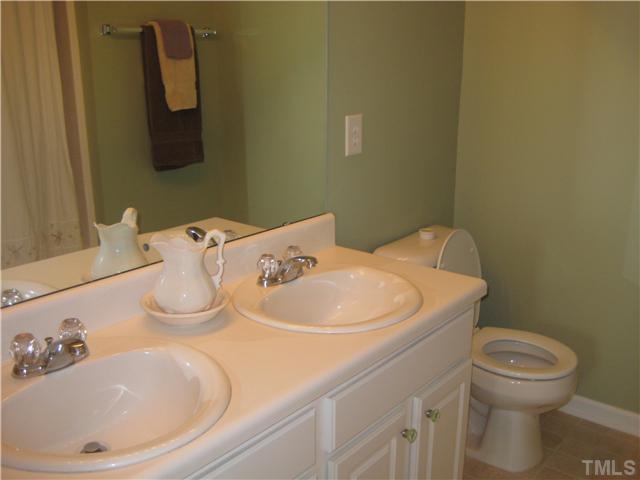 1733 Grace Brook Road Raleigh, NC 27609 - Photo 12 of 16