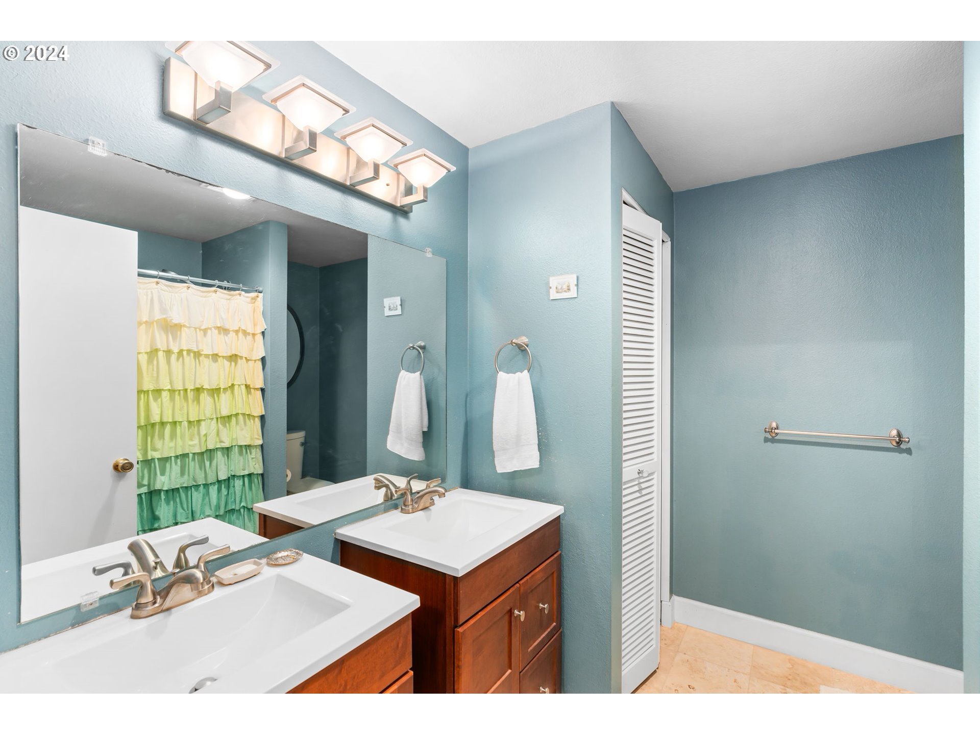 4880 Southwest Scholls Ferry Road, Unit 7 Portland, OR 97225 - Photo 12 of 22 Bedroom